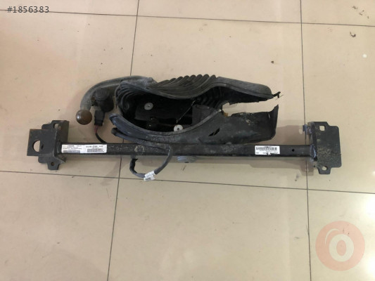 BMW X3 F25-X4 F26 ELEKTRİKLİ ÇEKİ DEMİRİ 303381600012