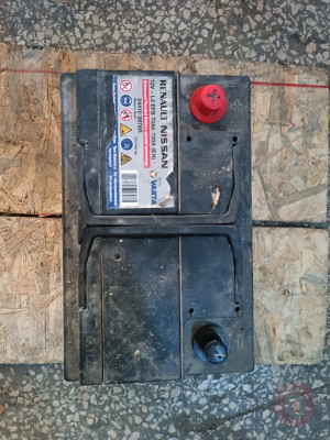 Varta Akü 12v 70ah