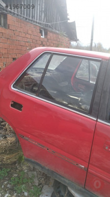 hyundai excel çıkma sağ arka kapı