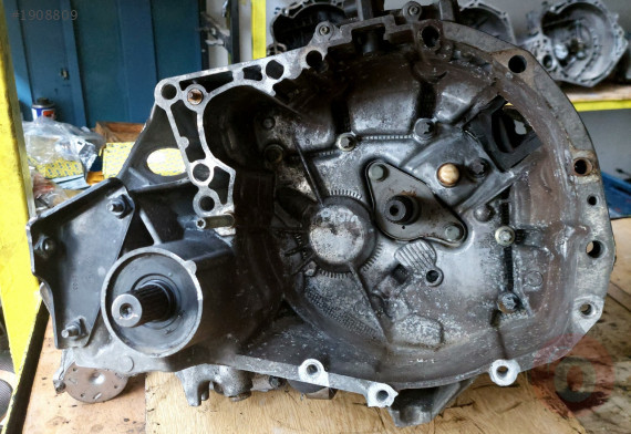 Renault r9 orjinal çıkma şanzıman