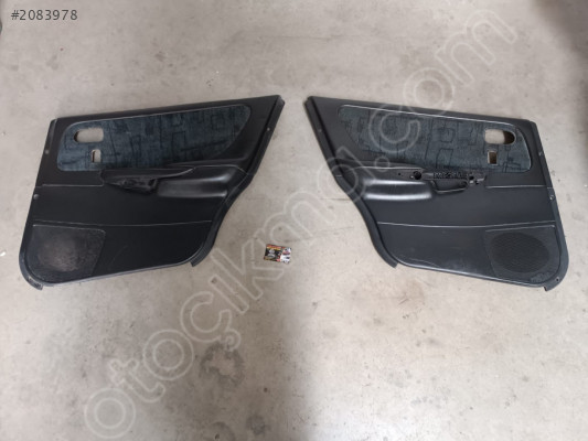 Mazda 626 Arka Kapı Döşemesi 98-02 ÇIKMA