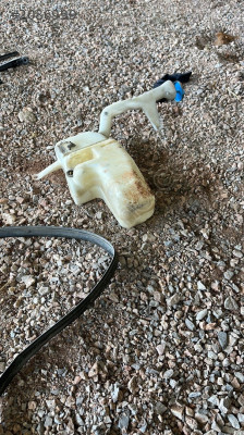 Skystar cam su bidonu çıkma