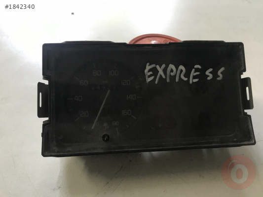 RENAULT EXPRESS KILOMETRE SAATI