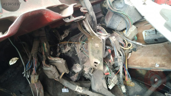 hyundai excel torpido tesisatı çıkma
