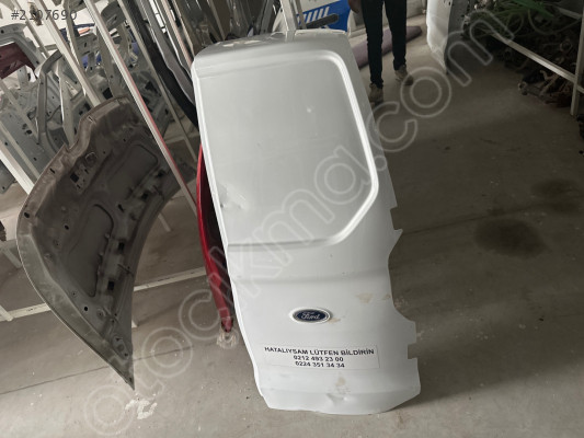 Courier sağ bagac kapağı orjinal çıkma