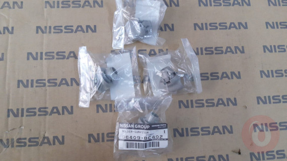 Nissan Qashqai 07- & Juke 10- Orjinal Güneşlik Mandal Tutucu