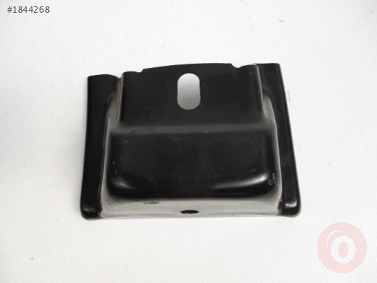 VW TRANSPORTER T5 04-10 ÖN PANEL BRAKETİ SAĞ 7H0805732