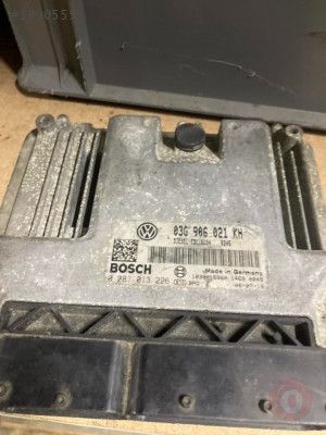 Volkswagen Golf 1.9 Motor Beyni 0281013226 03G906021KH