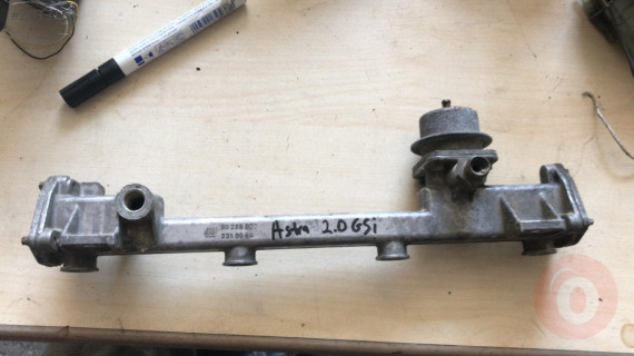 GM-2210334 OPEL BENZİN ENJEKTÖR KÜTÜĞÜ