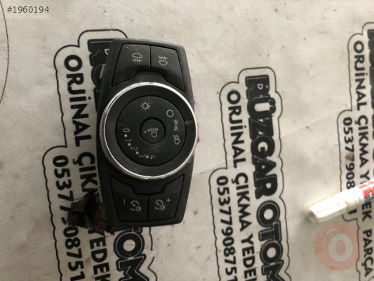 BM5T 13a024 AE Ford Focus far anahtarı