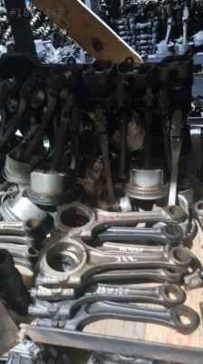 2001-2005 TOYOTA YARİS  ÇIKMA TEMİZ 1,3 PİSTON KOLU