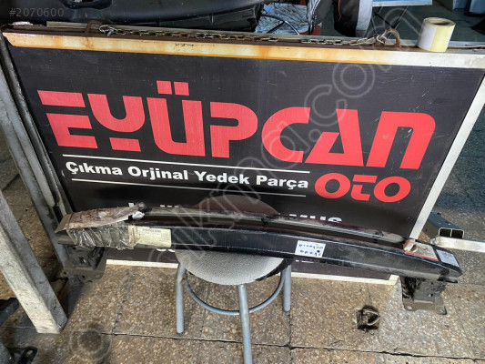 SKODA OCTAVİA TAMPON DEMİRİ