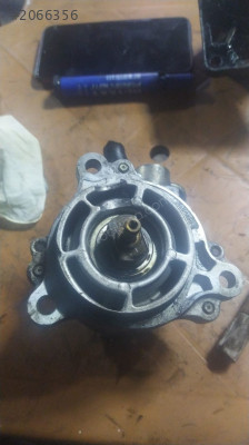 mazda 323 çıkma fren vakumu