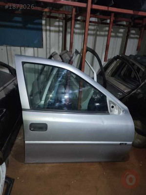 opel vectra b sağ ön kapı gümüş gri