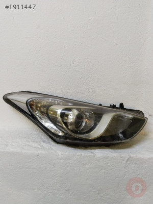 HYUNDAİ İ30 SAĞ FAR ÇIKMA ORJİNAL