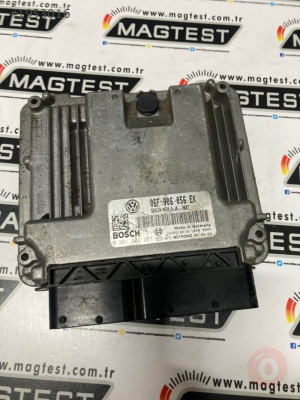 VW Golf 2.0 Motor Beyni 0261S02257 06F906056EK Med9.5.10