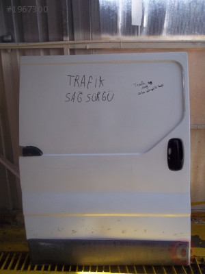 RENAULT TRAFİC SAĞ SÜRGÜLÜ KAPI,TRAFİC SAĞ SÜRGÜLÜ KAPI