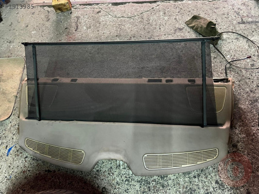 BMW E39 ARKA ELEKTRİKLİ MAKAM PERDESİ ARKA PANDİZOT ÇIKMA