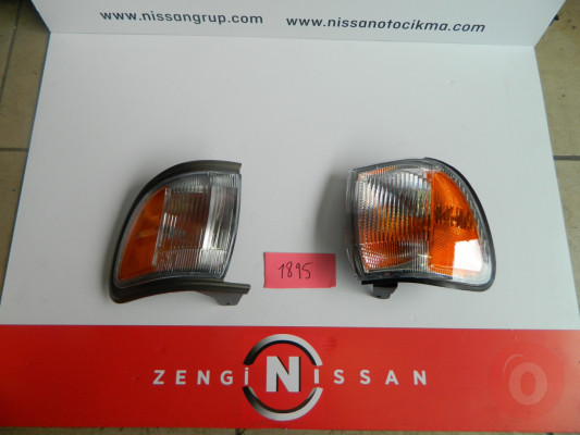 Nissan Pathfinder 1999-2001 Sinyal Sağ Sıfır Yedek Parça