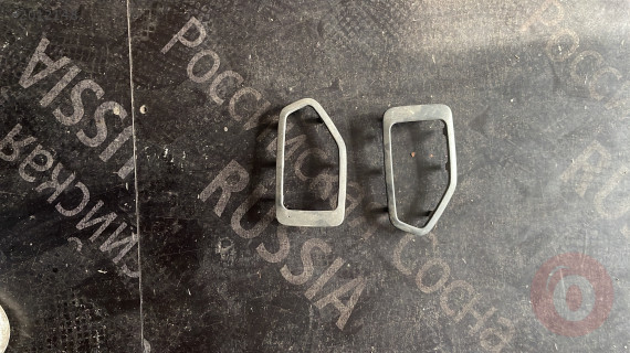 PEUGEOT 306 İÇ KAPI KOLU ÇERÇEVESİ ORJİNAL ÇIKMA