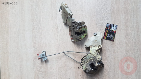 Nissan Almera Sol Ön & Arka Kapı Kilidi 00-03