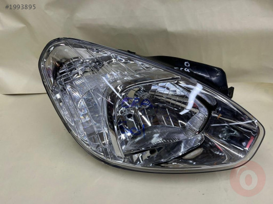 Hyundai accent Era sağ ön far CEYLANOĞLU OTO ÇIKMA