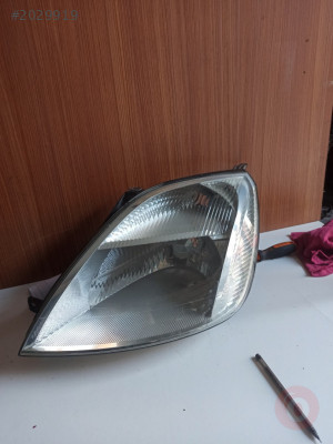 FORD FİESTA SOL ÖN FAR ÇETİN OTOMOTİV