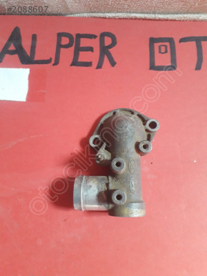 Hyundai Accent Era termostat kapağı