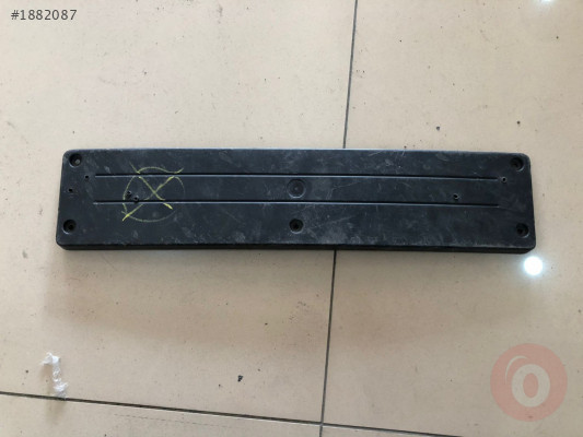 LAND ROVER DİSCOVERY ÖN TAMPON PLAKALIK HY3213413AA