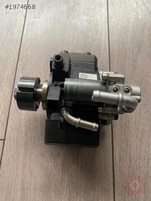Çıkma Yüksek Basınç Pompası VW 1.6 TDİ Cay Motor 03L130755AL