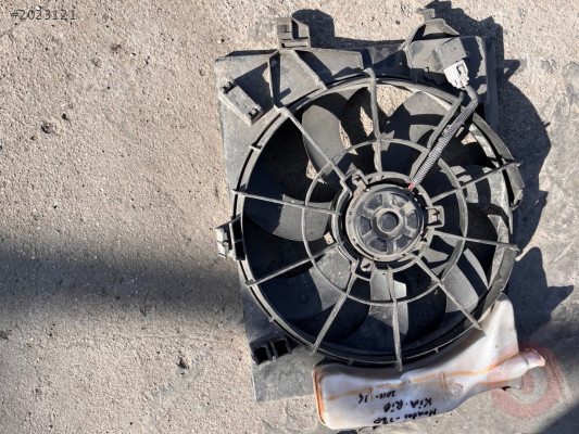 Hyundai i20 fan motoru çıkma yedek parça