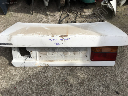 Honda Accord 1988-1990 Bagaj Kapağı