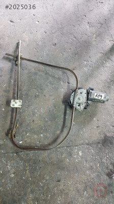 renault 19 çıkma sağ ön cam krikosu