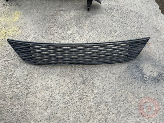 SEAT TOLEDO ÖN TAMPON ORTA IZGARA