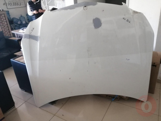 MERCEDES W212 ÖN KAPUT