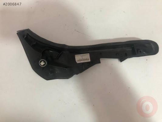 BMW G30 LCİ SAĞ-SOL BAGAJ OLUĞU KAPAĞI 63218493822