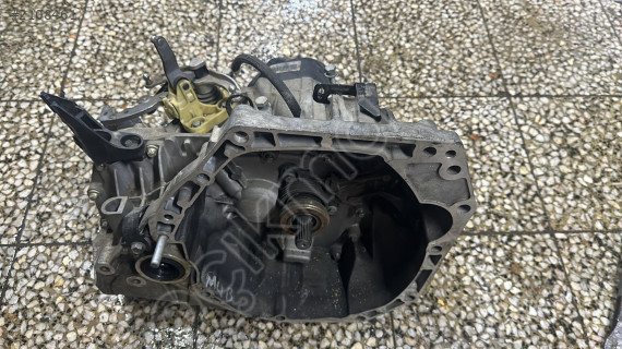 RENAULT MEGANE JR5 4 1.6 MANUEL ŞANZIMAN