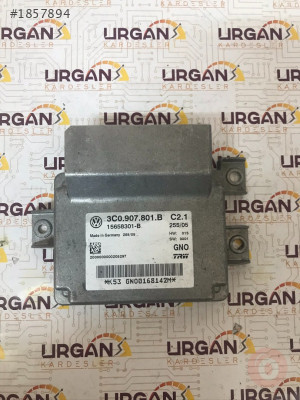 3C0907801B 15658301-B  VW PASSAT  TRW AİRBAG BEYNİ
