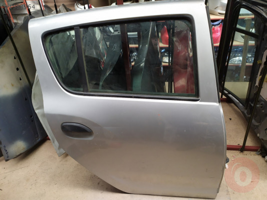 DACIA SANDERO ORJİNAL ÇIKMA SAĞ ARKA KAPI GÜL OTOMOTİV