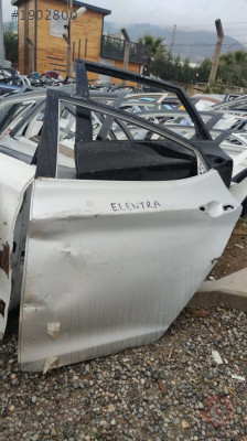 HYUNDAİ ELANTRA SOL ARKA KAPI OTO MEHMET GÜVENCESİYLE