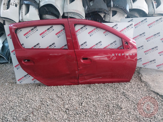 Dacia sandero sag ön arka kapı