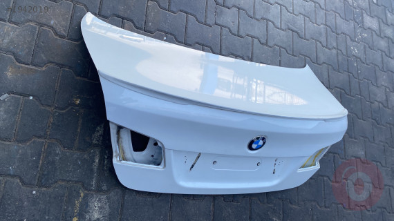 BMW F10 BAGAJ KAPAĞI ÇIKMA ORJİNAL