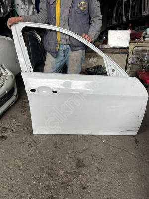 Bmw E90  3.20 Orjınal Çıkma Sağ Ön Kapı