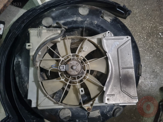 2017-2018 TOYOTA COROLLA E170 ÇIKMA TEMİZ FAN MOTORU