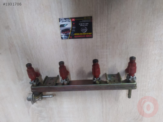 Nissan Almera 1.5 Orjinal Enjektör Kütüğü (00-03) ÇIKMA