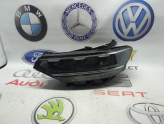 Oto Çıkma Parça / Volkswagen / Passat / Far & Stop / Sağ Ön Far / Çıkma Parça 