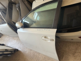 Oto Çıkma Parça / Toyota / Auris / Kaporta & Karoser / Sol Ön Kapı / Çıkma Parça 