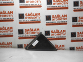 Oto Çıkma Parça / Mercedes / 200 / Oto Cam / Kelebek Camı / Çıkma Parça 