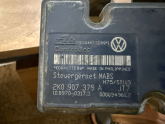 Oto Çıkma Parça / Volkswagen / Caddy / ABS / ABS Beyni / Çıkma Parça 
