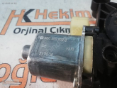 Oto Çıkma Parça / Volkswagen / Golf / Kaporta & Karoser / Sağ Ön Kapı / Çıkma Parça 